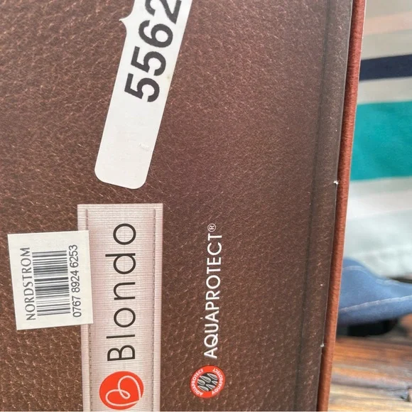 Blondo Boots 🤎 - Picture 7 of 7